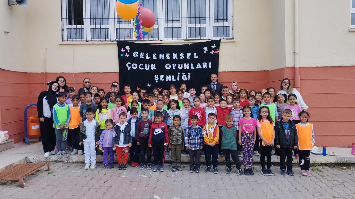 GELENEKSEL ÇOCUK OYUNLARI ŞENLİĞİ